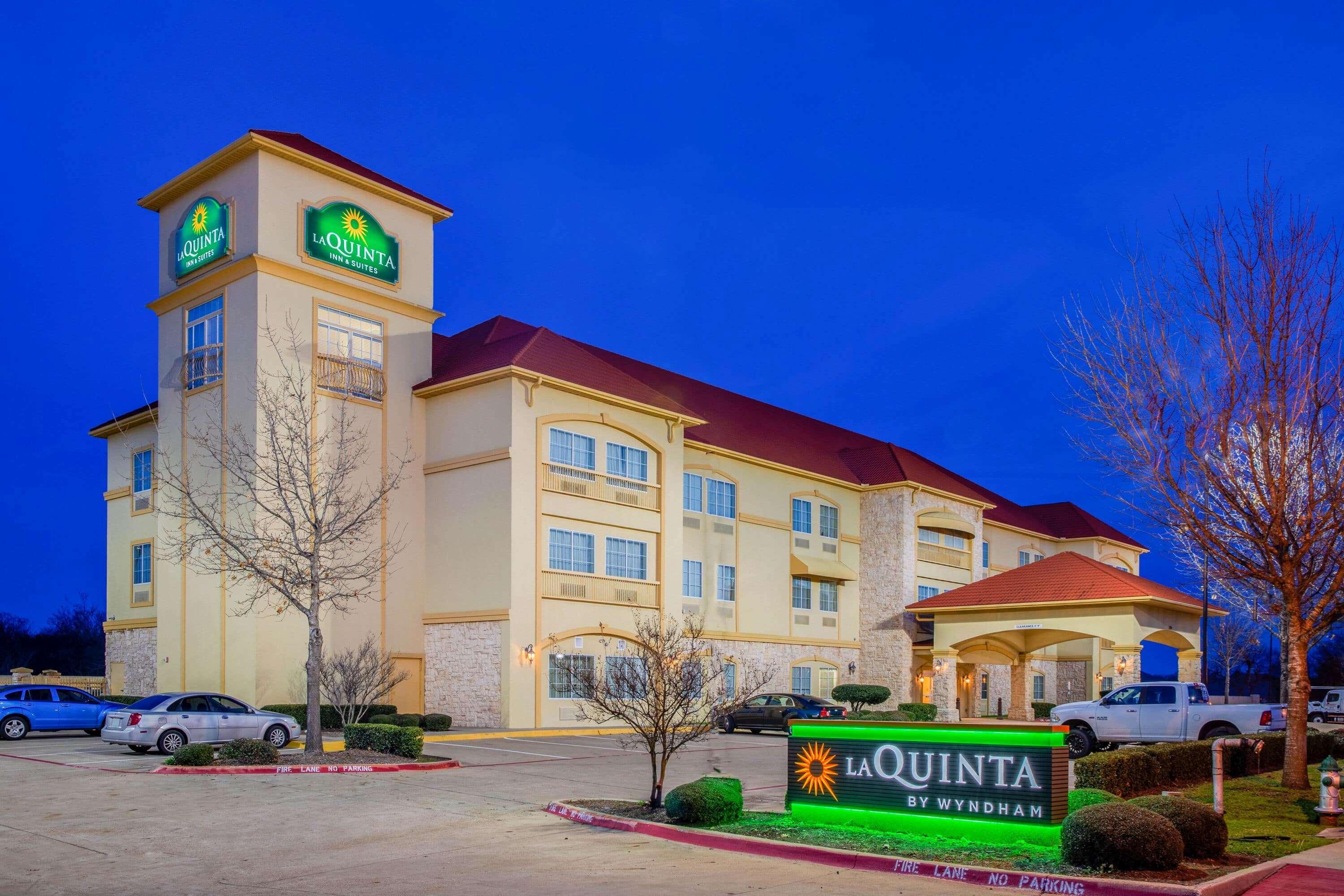 Hotel La Quinta By Wyndham Ennis Exterior foto