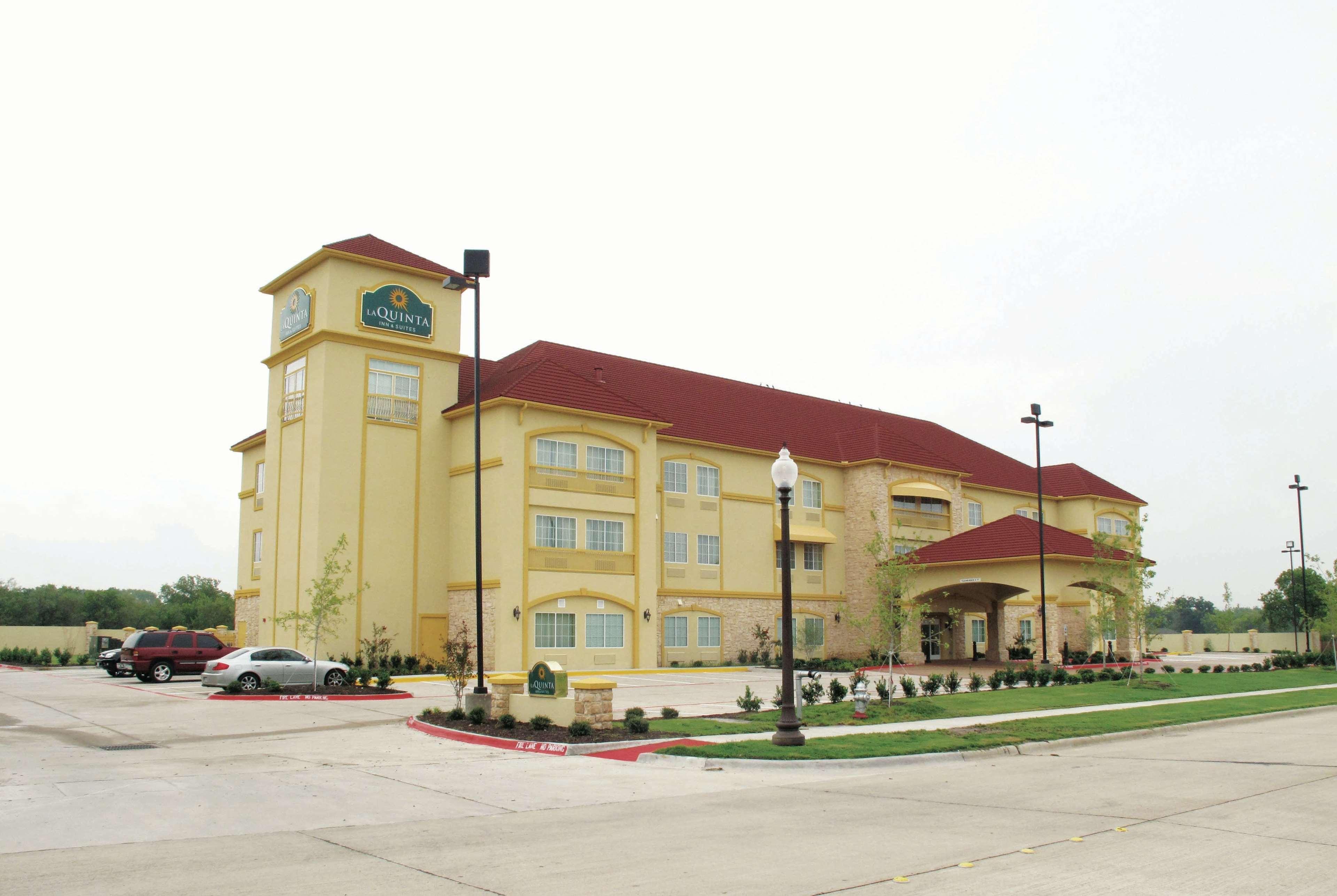 Hotel La Quinta By Wyndham Ennis Exterior foto